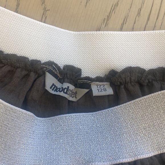 Skirt - Picture 2 of 2